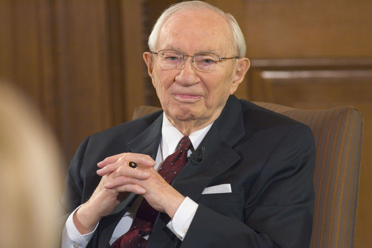 Gordon B Hinckley